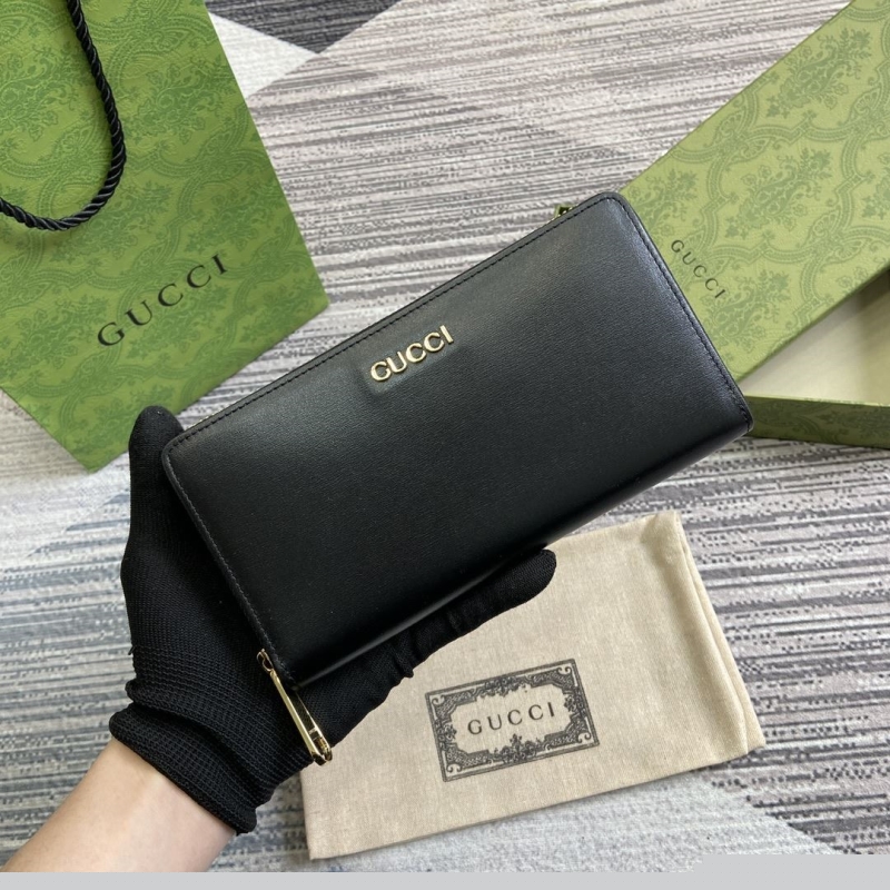 G*u*i wallets & purse